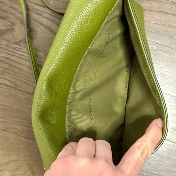 Green Coach Crossbody Bag - Picture 5 of 9